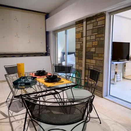 Serenity And 2 Bedroom Luxury In Kalamaria Thessaloniki